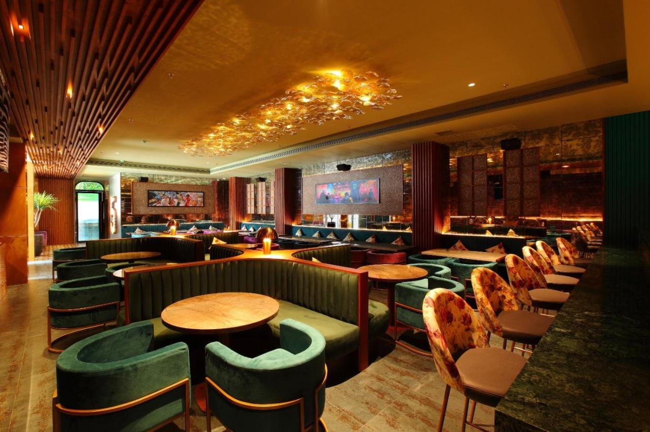 The Grand Ambassador Hotel コッタヤム エクステリア 写真